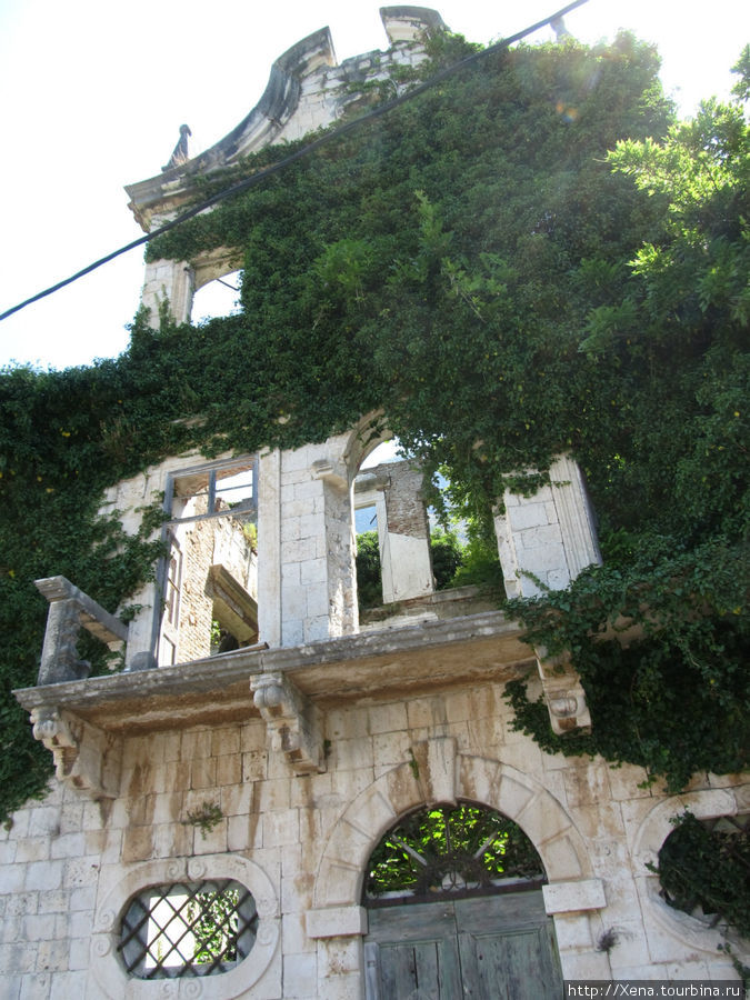 Руины в Доброте Область Котор, Черногория