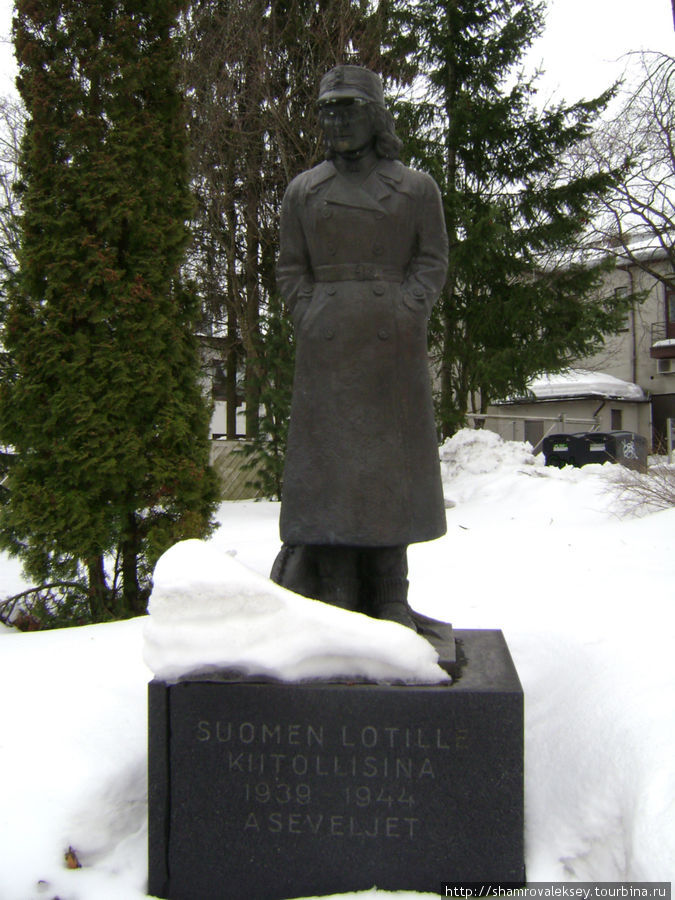 Памятник женщинам участникам войн 1939 — 1944 года Лаппеенранта, Финляндия