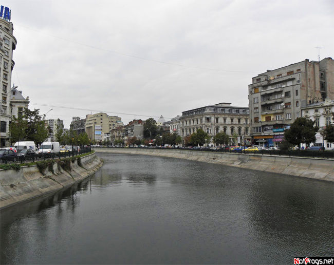 Река Дымбовица Бухарест, Румыния
