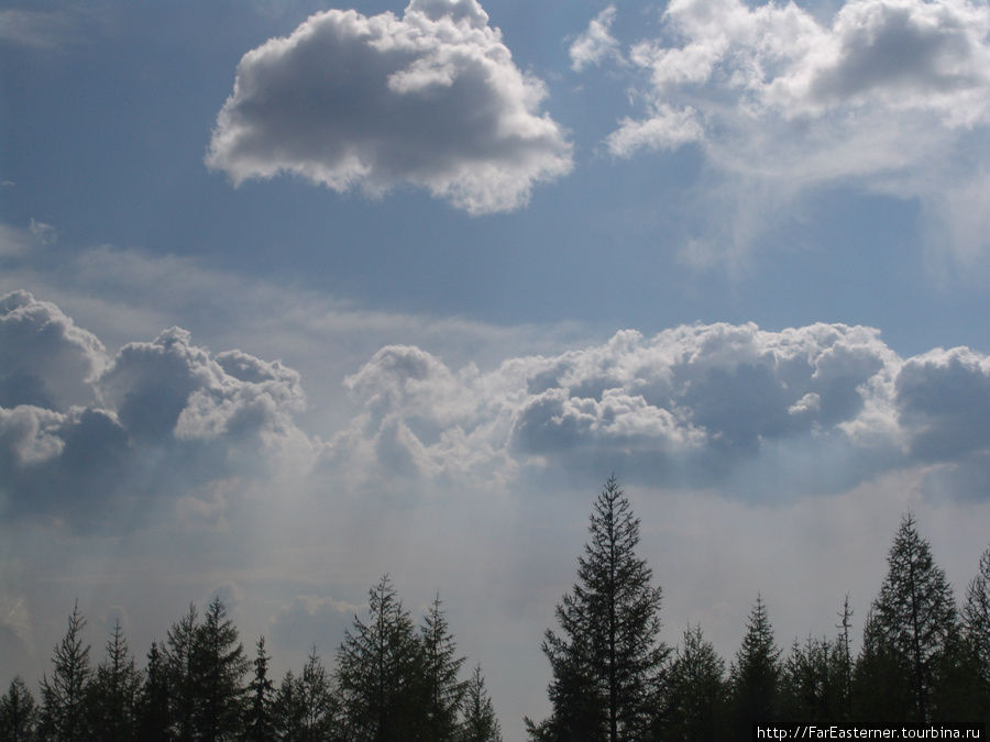 На юге небо другое — в нем появились кучевые облака Нерюнгри, Россия