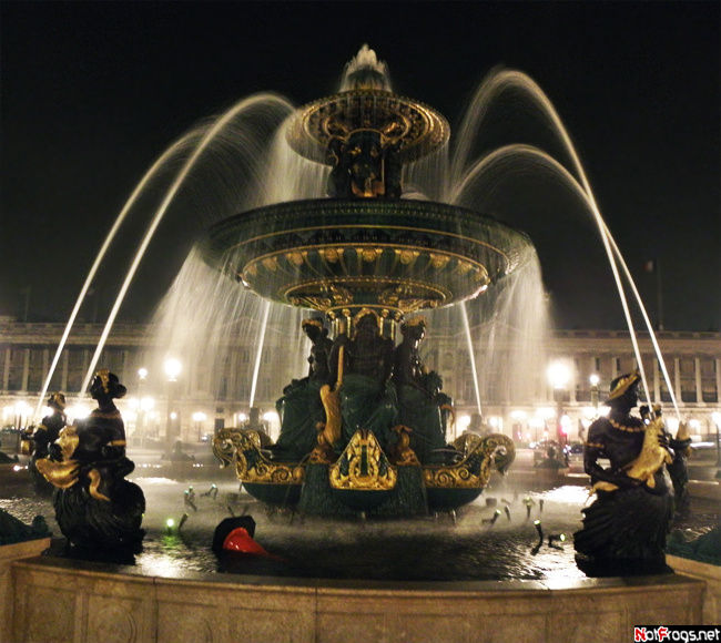 Потрясающий фонтан Париж, Франция
