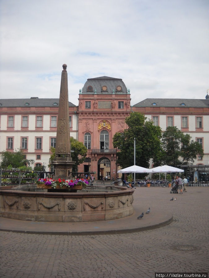 Старинные постройки Дармштадт, Германия