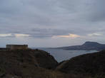 вид с крепости Аптера вниз на море и дорогу (между Ретимно и Ханией)