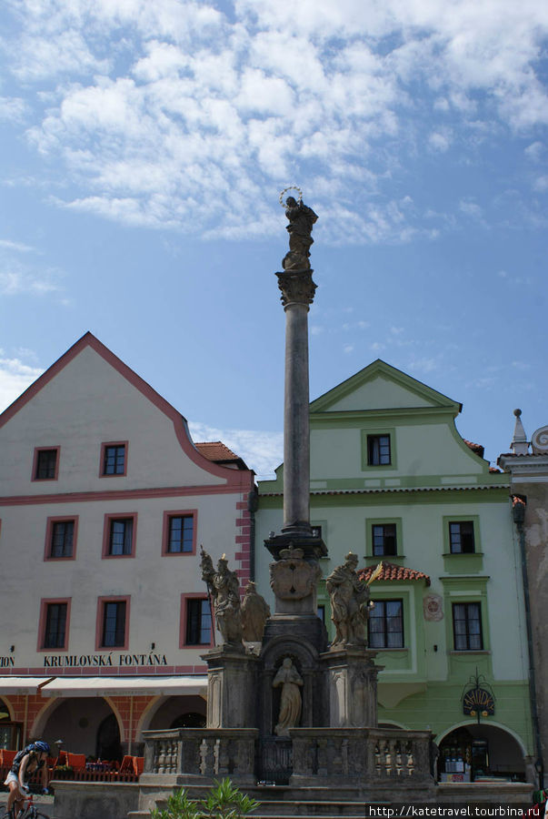 Марианский (Чумной) столп Чешский Крумлов, Чехия