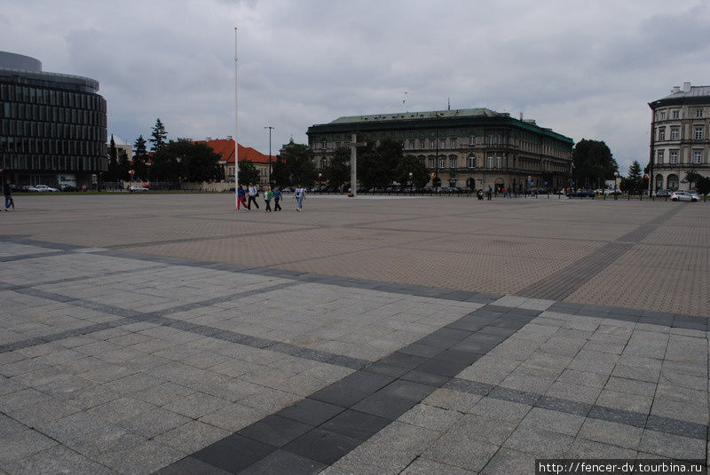 Площадь Пилсудского - почему-то главная площадь Варшавы Варшава, Польша