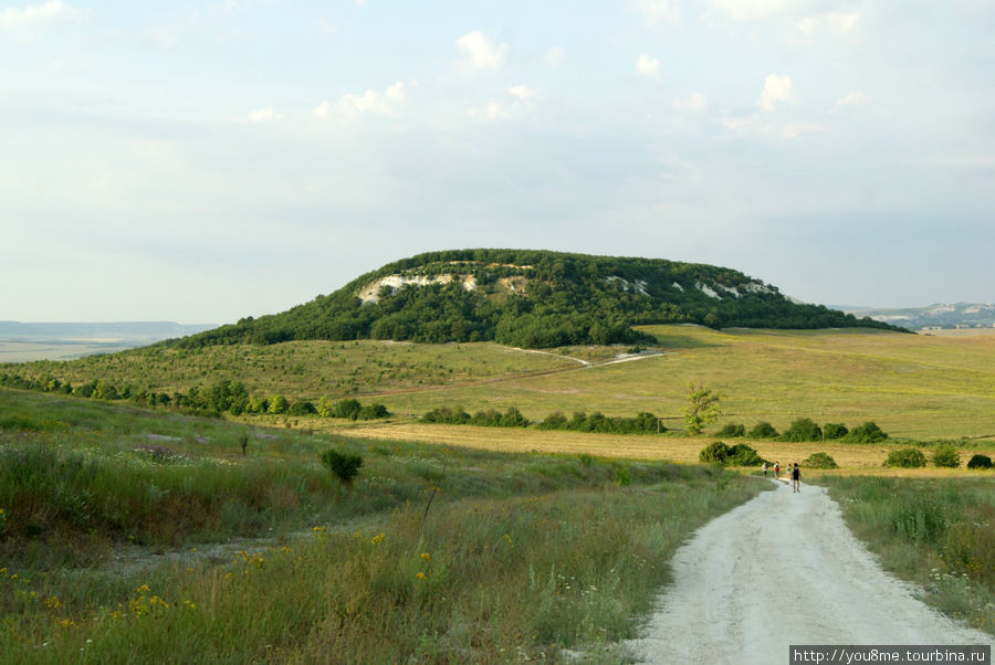 Изумрудное озеро или в горах под Эски-Керменом Бахчисарай, Россия