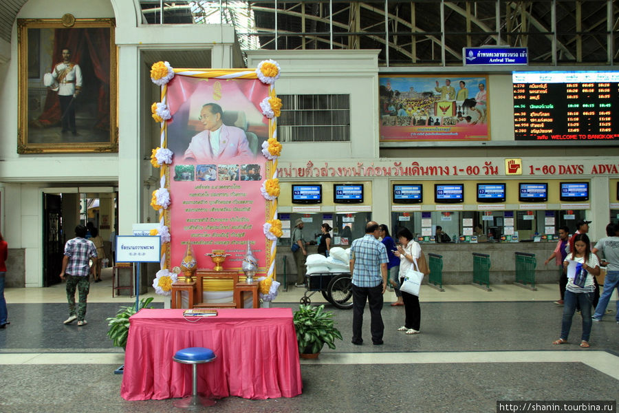На вокзале Хуалампонг в Бангкоке Бангкок, Таиланд