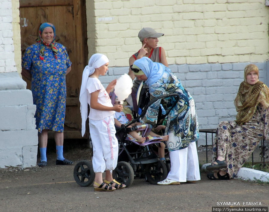 Перед концертом. Елабуга, Россия