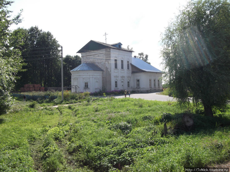 храм Пресвятой Богородицы Пречистое, Россия