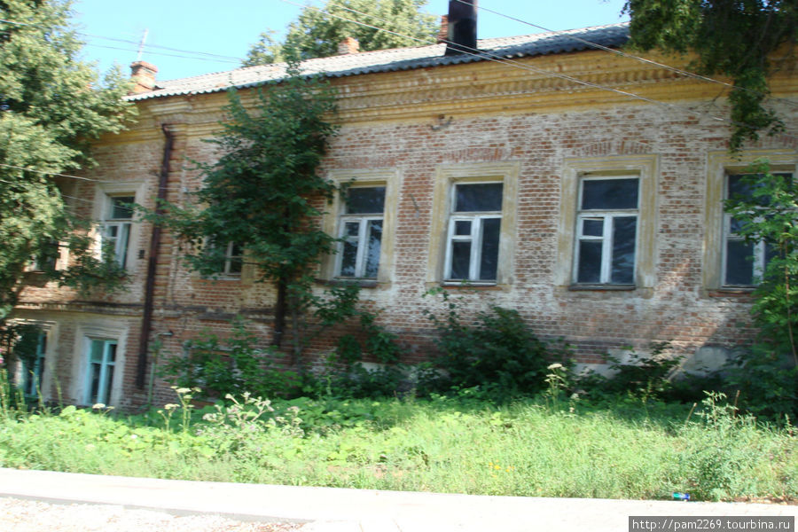 старый каменный  дом Таруса, Россия