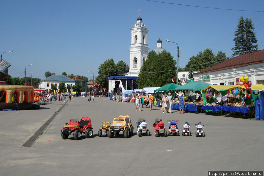 площадь центральная Таруса, Россия