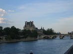Париж. Вид на Сену и Лувр