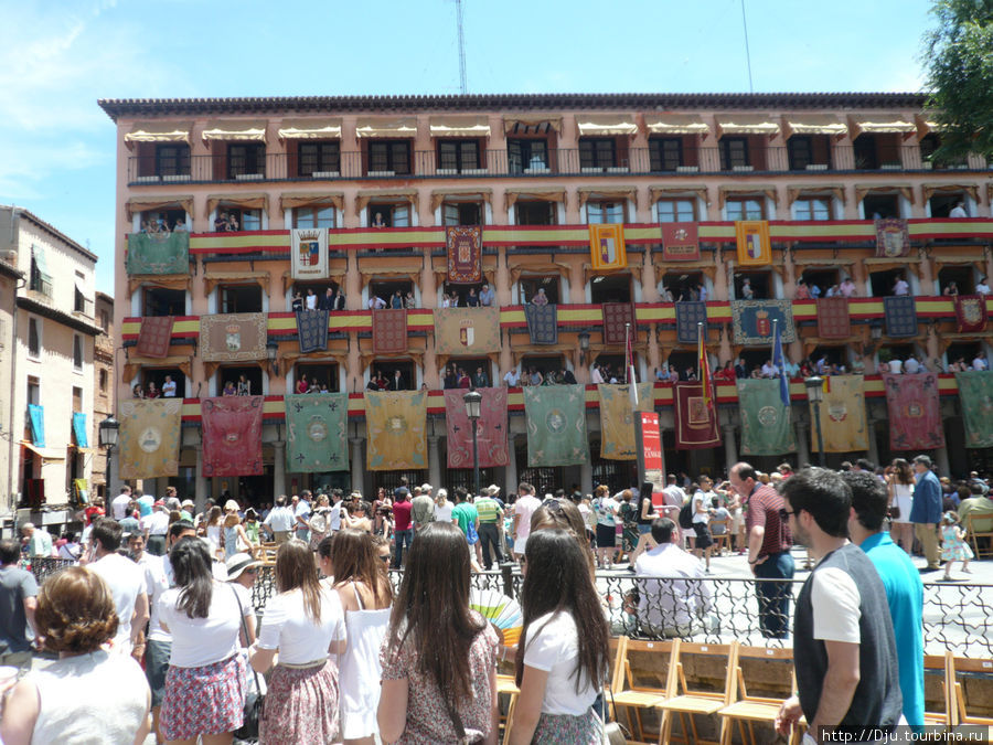 Праздник Корпус Кристи (Corpus Christi) в Толедо 2011 Толедо, Испания