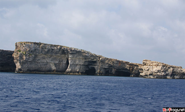 Часть побережья Комино Остров Комино, Мальта