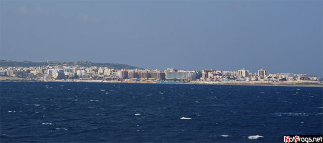 Панорама города Буджибба, остров Мальта Остров Комино, Мальта