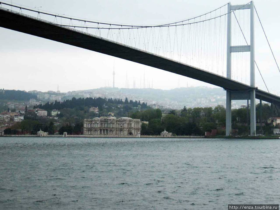 Первый босфорский мост. Стамбул, Турция