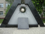 Памятник ликвидаторам Чернобыльской аварии.