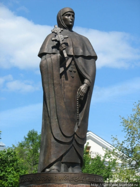 Памятник Ефросинье Полоцкой Полоцк, Беларусь