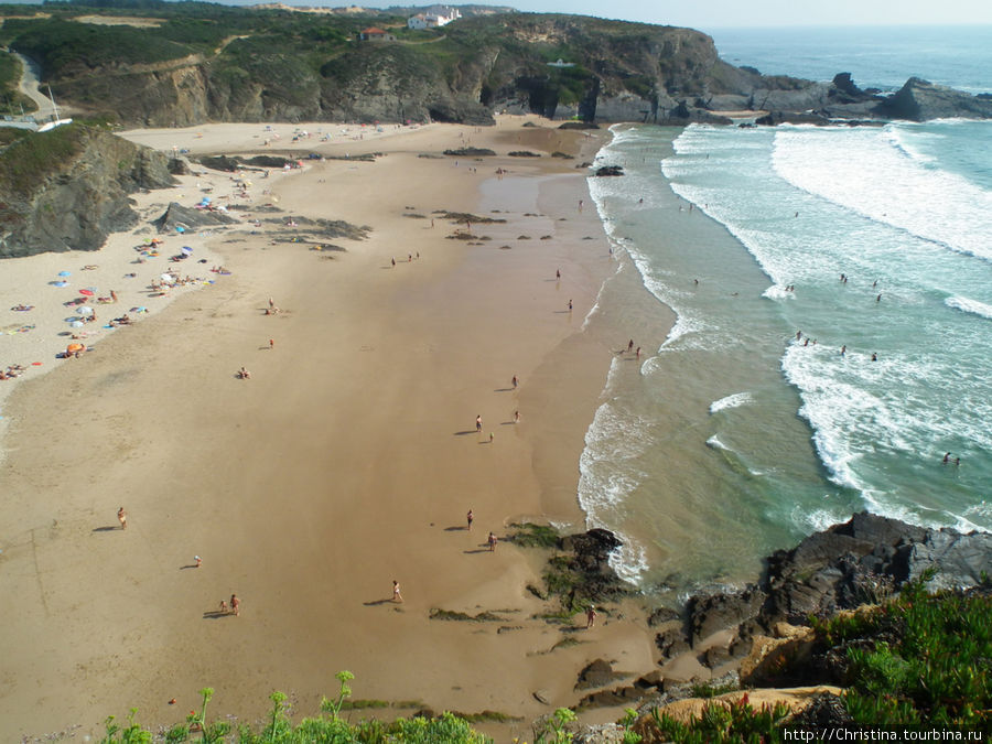 Вечерний пляж в Замбужейра-ду-Мар. Замбужейра-ду-Мар, Португалия