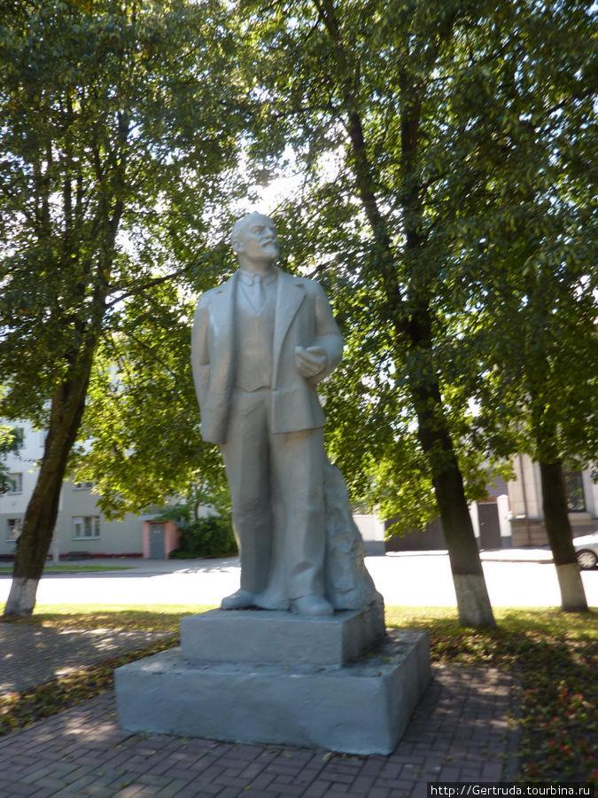 В.И. Ленин на бульваре Проспекте Ф.Скорины Полоцк, Беларусь