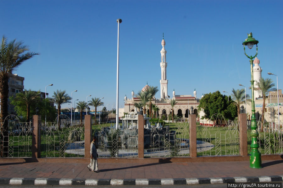 Мечеть шейха Кенави Кена, Египет