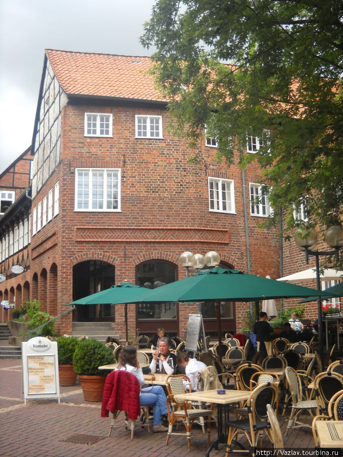 Идиллия кафе Люнебург, Германия