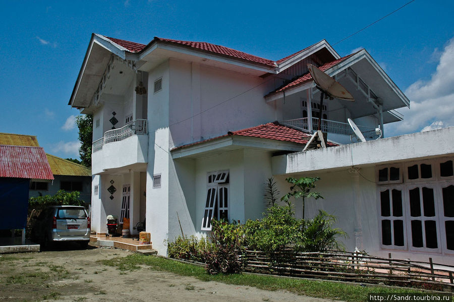 Дом семьи Румбино | Сентани, Папуа Джайпура, Индонезия