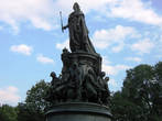 Памятник Императрице Екатерине II 1873 ск. Чижов и Опекушин