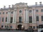 Строгановский дворец 1754 арх. Франческо Бартоломео Растрелли (фасад на Невский)