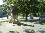 Парк около ж.д. платформы Majori. Скульптура Лачплесис (герой латышского народного эпоса)
