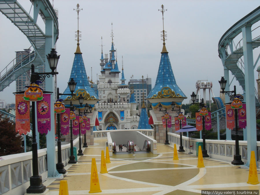 Сеул_Lotte World Сеул, Республика Корея