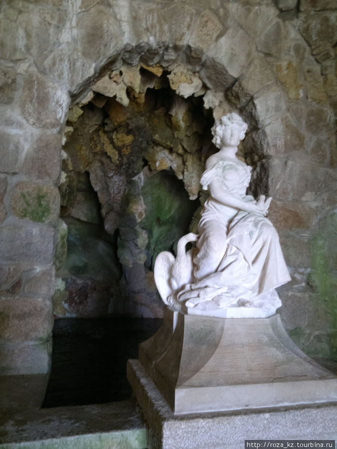 Казаки-разбойники в Quinta da Regaleira Синтра, Португалия