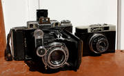 Среди всего этого я купил себе два советских фотоаппарата: Москва-2 за 40 сомони и Смена-6 за 25 сомони.