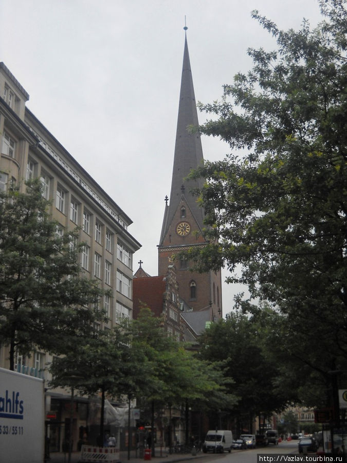 Колокольня церкви Гамбург, Германия