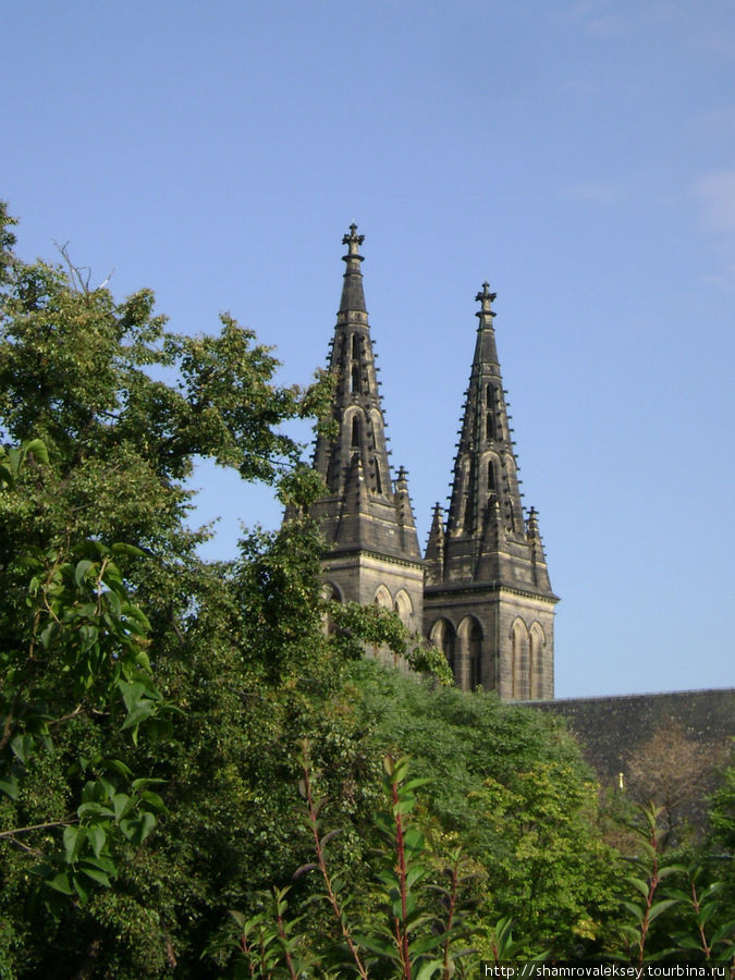 Шпили базилики св. Петра и Павла Прага, Чехия