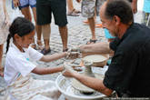 Всего за 2 евро можно было приобщить ребенку к процессу создания керамики, и унести получившееся с собой. Было весело и по-доброму.