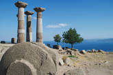 Руины храма Афины.