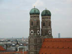 Башни накрыли куполами в 1525 году