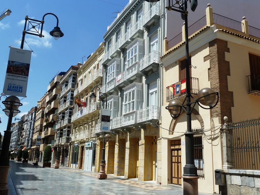 Главная улица Calle Mayor Картахена, Испания