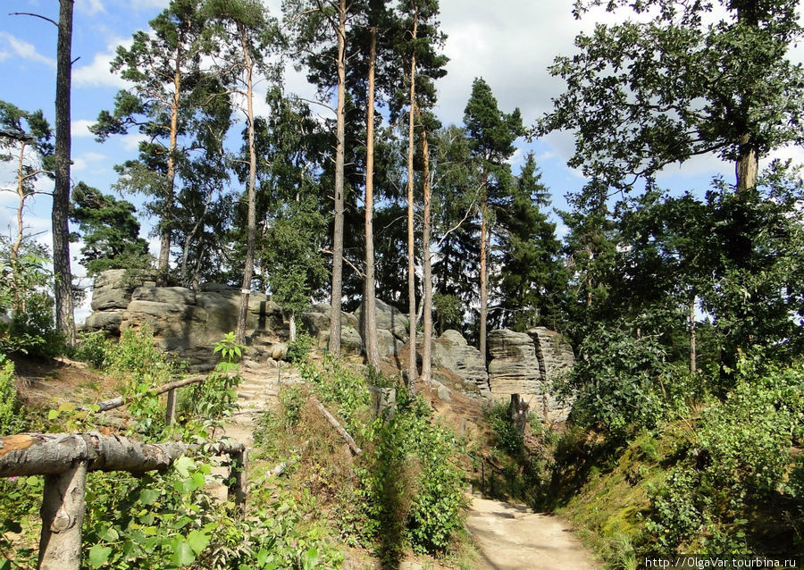 На Праховских скалах несколько маршрутов Йичин, Чехия