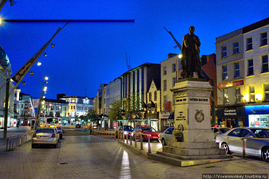 Памятник Отцу Теобальду Мэттью на St. Patrick’s street. Корк, Ирландия