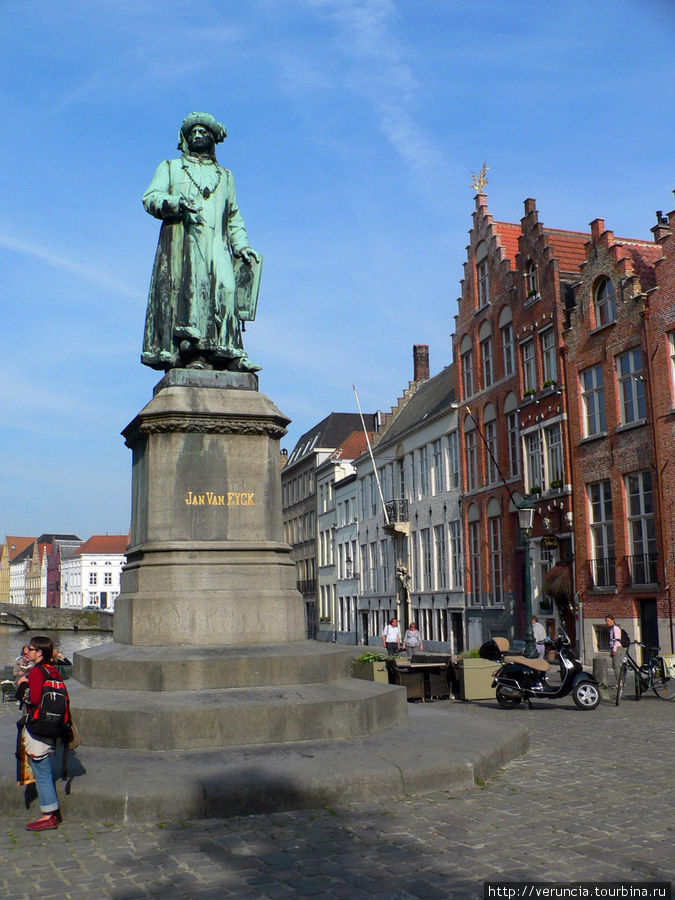 Памятник Frank van Acker Брюгге, Бельгия