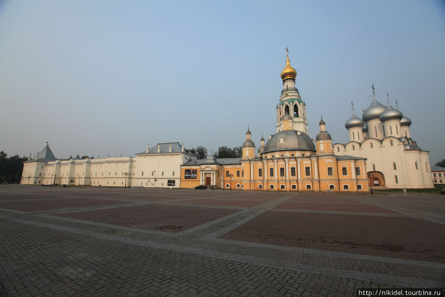 Соборная площадь Вологда, Россия