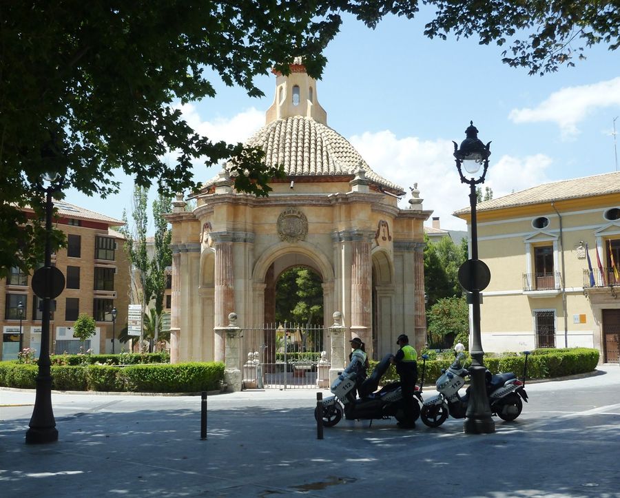 Plaza del Templete — Площадь беседки Каравака-де-ла-Крус, Испания