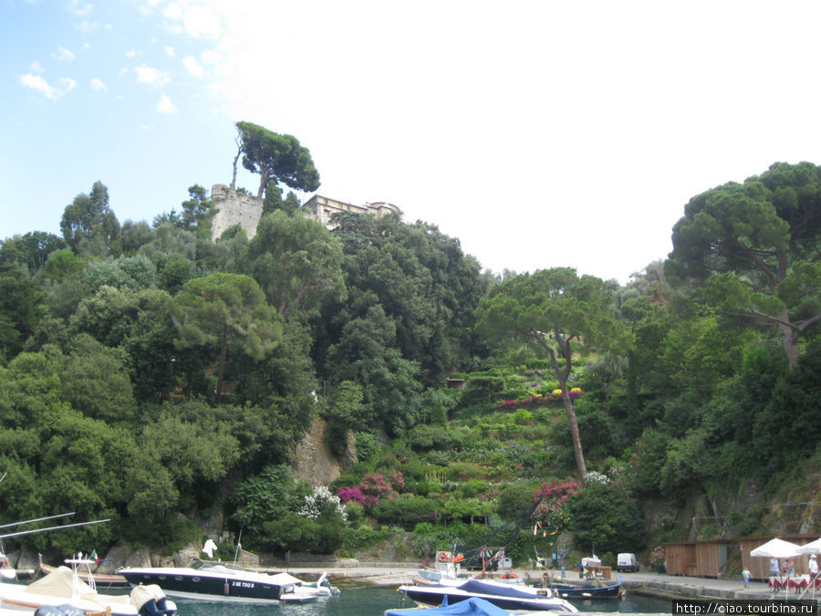 Крепость в Портофино. Рапалло, Италия