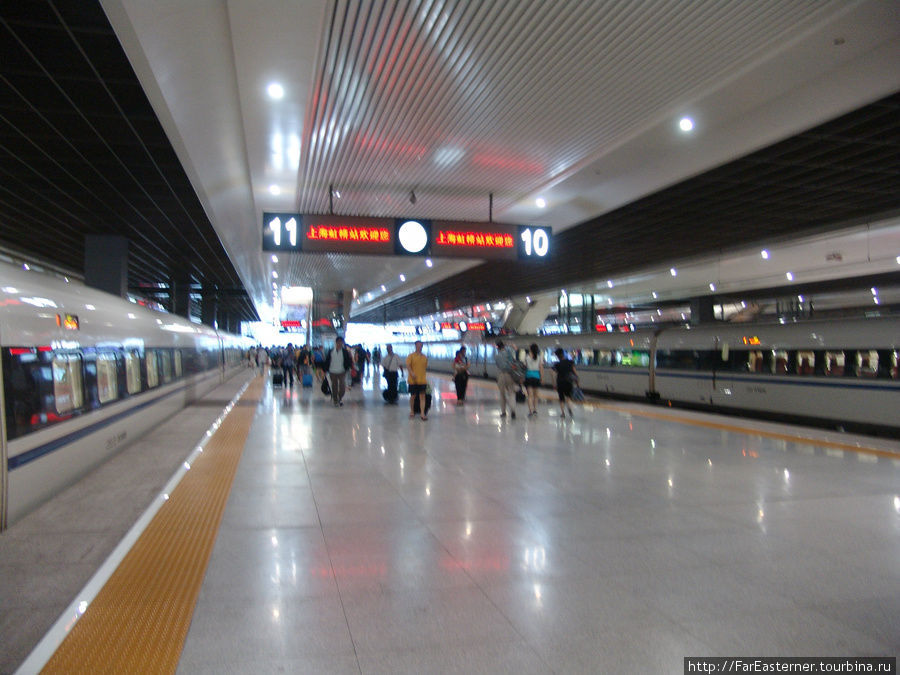 Китайские поезда и вокзалы Китай