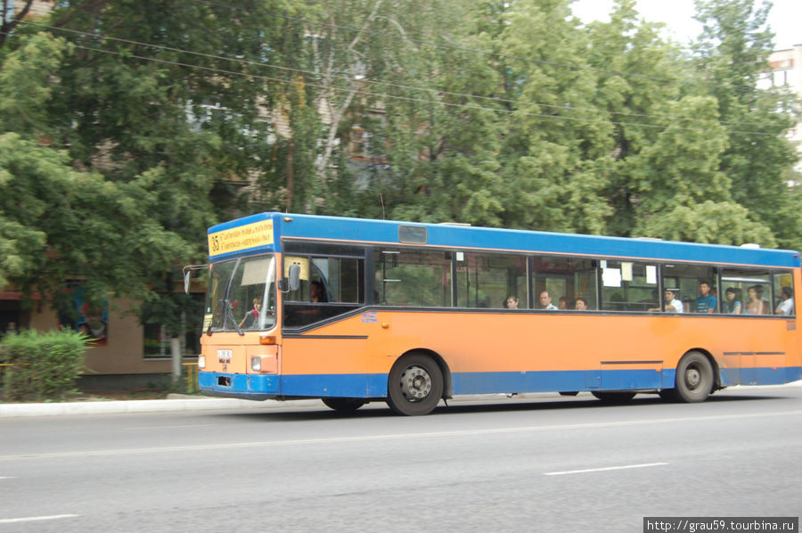 Общественный транспорт Уральск, Казахстан