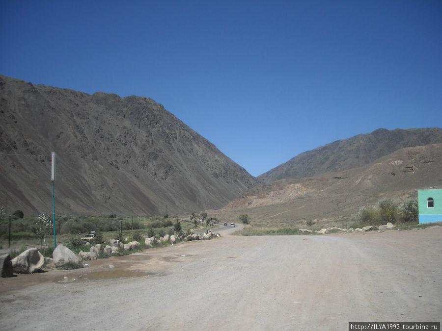 Через ущелье Чолпон-Ата, Киргизия
