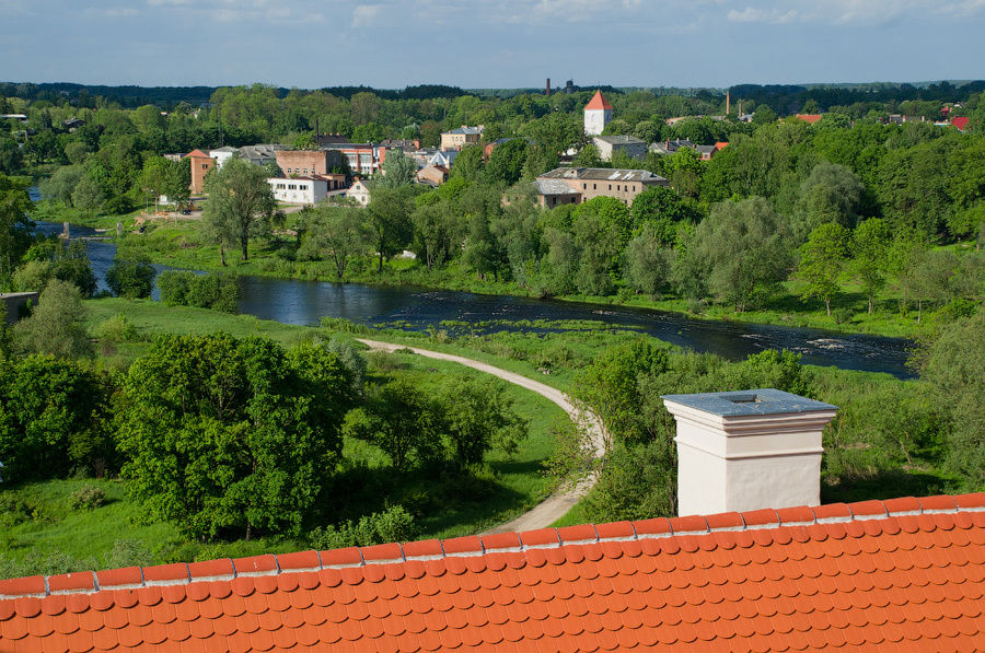 Вид в сторону реки. Бауска, Латвия