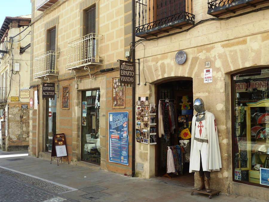 Магазин с рыцарем Убеда, Испания
